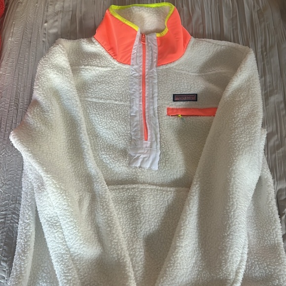 Vineyard Vines 3/4 zip fleece - Picture 3 of 4